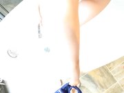 声音很嗲的水嫩性感大学美女和男友酒店玩角色扮演装成美女服务员上门服务