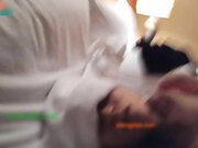 奶子上有纹身美女在KTV玩的太嗨喝多了被男同事带到酒店半推半就给干了!