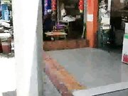 猛男探花路边找个气质不错的站街女激情啪啪，大哥各种爆草抽插两蛋蛋甩的有节奏