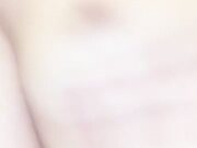 性瘾比较大的瑞雯露脸与小哥哥酒店激情啪啪，自己揉捏奶子