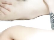 萝莉嫩妹和纹身小伙4P啪啪，口交后面玩弄粉穴上位骑乘抽插