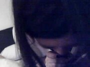 白皙美女和男友爱爱自拍，最后被口爆