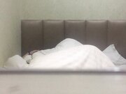 疫情严重不用上学酒店约炮老铁的女朋友出轨学妹开房一下午干了她三次