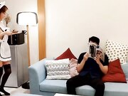 情景剧粉丝家一日女仆初体验性感肥臀美女全方位照顾宅男生活生理