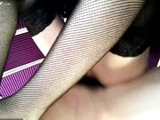 周末和穿情趣黑丝的骚媳妇到郊外车震