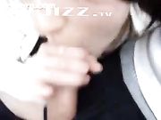 住在隔壁的小少妇忍不住了 上门给我舔鸡巴