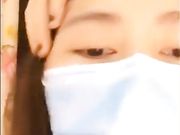 宅男撸管推荐大学生兼职女主播带口罩开直播大喊:官人我要玩逼逼和狼友分享经验