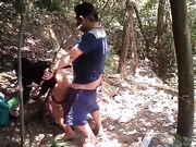 2017重磅小树林猪肉佬垃圾山轮战两个打扮时尚风韵犹存的小姐