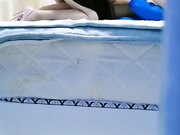 让表姐勾引外卖小哥啪啪 表弟偷拍