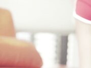 在家与炮友玩直播赚钱小浪货阴毛都剃光了射完说还想要用手和道具来满足