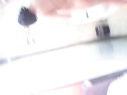 面具哥浴室和超嫩女友一边洗澡一边操 给奶子和鸡巴撒点红酒润滑润滑