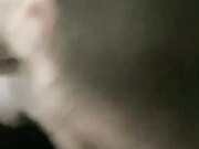 野外车震，粉嫩白虎小萝莉玩露出，皮肤白皙爱舔鸡巴，无套内射精液满满