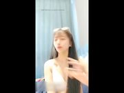 高颜值眼镜清新女孩AV淫棒爆菊爽得那叫一个舒服屌都没有插进过我的菊花