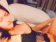 极品高颜值170长腿嫩模娇妻首次3P轮操 被单男猛操到求饶 极品高颜值