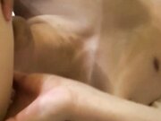 绿帽老公携饥渴娇妻与单男疯狂3P私拍流出 水手制服装前怼后操