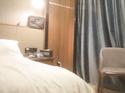 千寻全国探花约了两个妹子留一个啪啪，上位骑乘床上翘屁股后人猛操