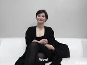 捷克面试系列花季少女粉嫩竹笋奶翘臀短发妹Anna被摄影师推油啪啪啪