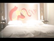 卷毛小哥战斗力太强都用润滑液直接干屁眼了