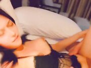 91罕见高清精品-极品高颜值170长腿嫩模娇妻首次3P轮操 被单男猛操到求饶