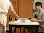 隣の奥さんが帰ってくる前に…。 君島みお (2)