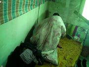 年轻妹子被大叔骗到宾馆大力强干