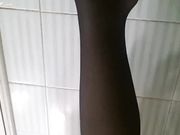 黑丝少妇寂寞难耐自己用手来安慰自己