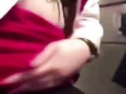 白嫩空姐3P前先把自己摸湿 然后两根大屌轮流骑