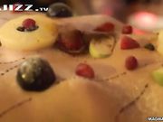 假面性派对上只对大屌钟情的嫩妹子被轮番抽插 嫩屄喷水不止