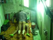 很会玩的民工大哥换着体位玩上面小姐 这两百块花的真值