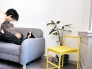 中法情侣性爱日记 魔都小姐姐赤裸裸丝袜美腿诱惑 激情骑乘沙发震 无套顶操高潮爆射