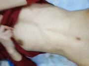 撩妹骚男出租房与身材苗条公司文员长发女友无套啪啪啪近距离拍阳具进出搞出好多爱液