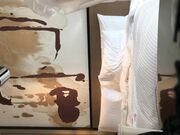 勾搭了很久终于把老婆气质漂亮的美乳表姐约到酒店,进屋就迫不及待干她