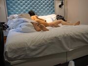 周末酒店约啪艺校清纯美少女学妹身材苗条皮肤光滑被搞的啊啊动情淫叫小腚太翘了