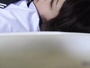 19岁清纯的美少女 口交 大量中出！