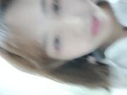 酒店偷拍约粉丝 极品嫩妹前凸后翘 00后小骚货淫荡无敌